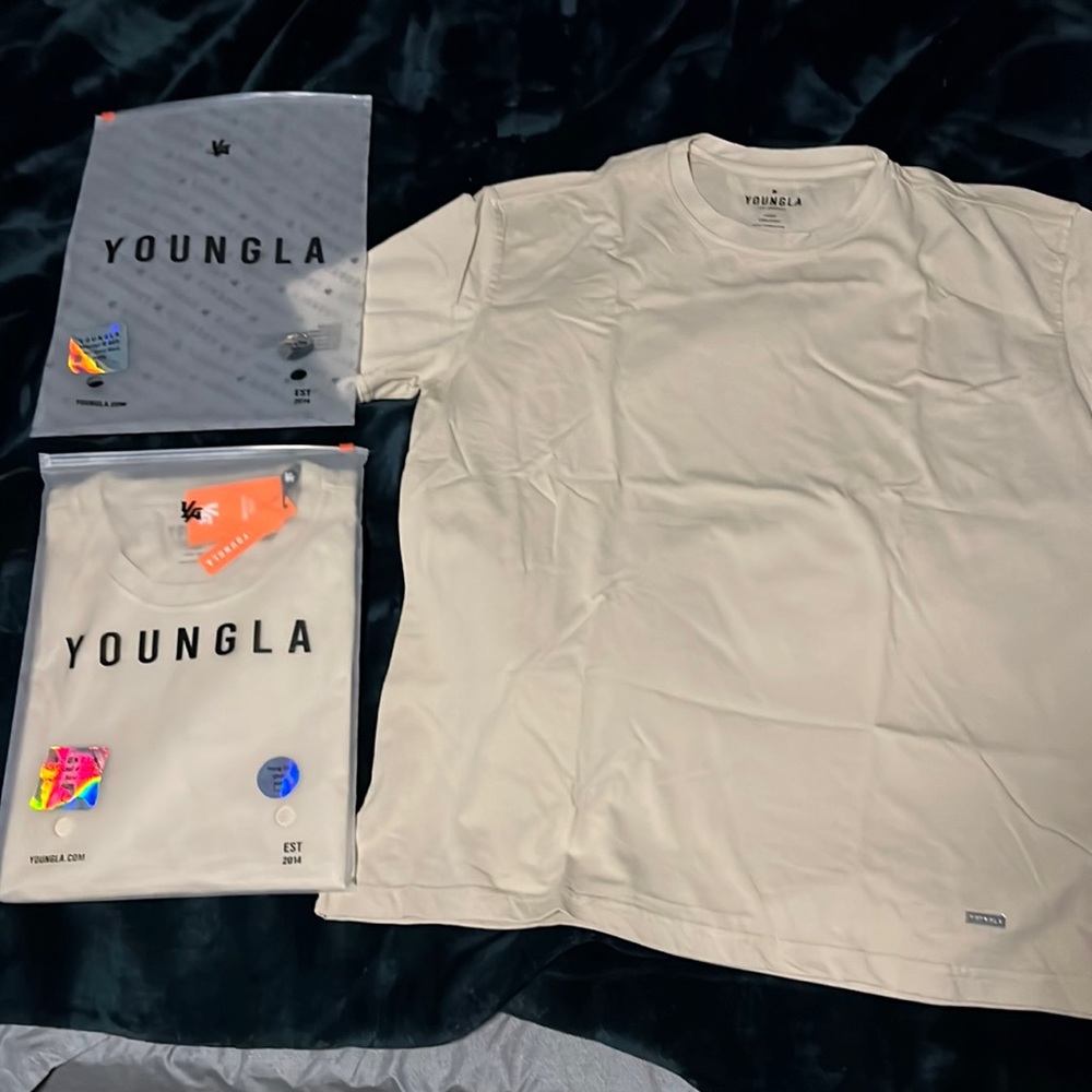 *lot of two* Youngla Metal Collection Jacked T Size Large